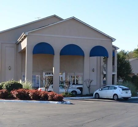 Travel Inn Homewood Exterior photo